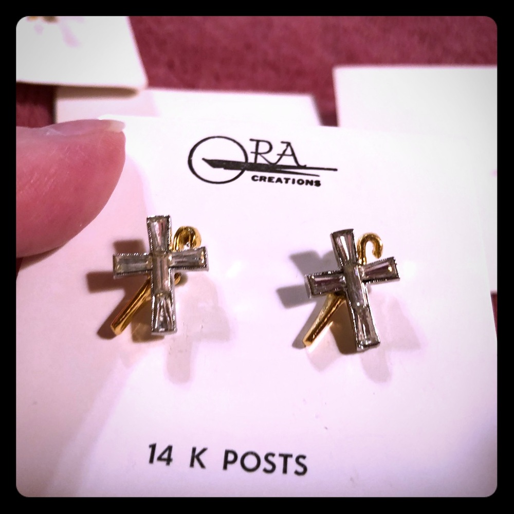 ✝️ Order of the White Shrine Pierced Earrings